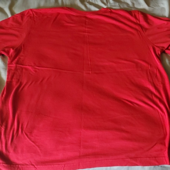 Basketball themed tshirt - Picture 2 of 2